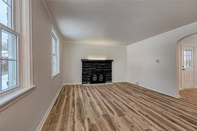 24 S 6th St, Youngwood, PA 15697 - Photo 13