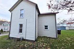 1005 Griswold St, Sharon, PA 16146 - Photo 23