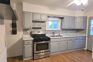 1005 Griswold St, Sharon, PA 16146 - Photo 9