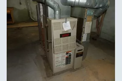 1019 Arlington Avenue, Jeannette, PA 15644 - Photo 11