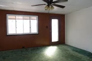 1019 Arlington Ave, Jeannette, PA 15644 - Photo 7