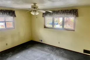 314 Pointview Rd, Pittsburgh, PA 15227 - Photo 11