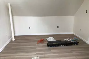 1953 Shadyside Dr, Hermitage, PA 16148 - Photo 9