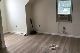 1953 Shadyside Dr, Hermitage, PA 16148 - Photo 11