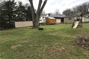 1953 Shadyside Dr, Hermitage, PA 16148 - Photo 5