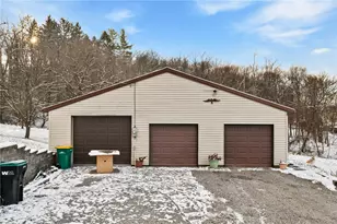 1639 Middle Rd, Indiana Township, PA 15116 - Photo 5