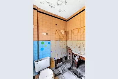 1741 Laketon Rd, Pittsburgh, PA 15221 - Photo 19