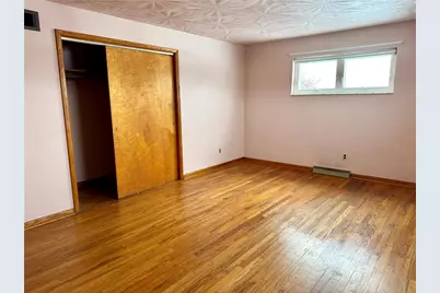 260 Simon Dr, Summit Township, PA 16002 - Photo 19