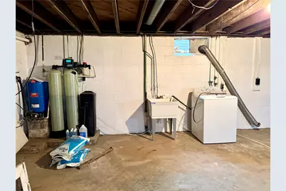 260 Simon Dr, Summit Township, PA 16002 - Photo 33