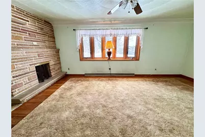 260 Simon Dr, Summit Township, PA 16002 - Photo 7