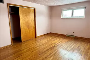 260 Simon Dr, Summit Township, PA 16002 - Photo 17