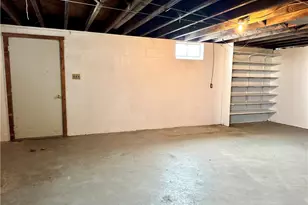 260 Simon Dr, Summit Township, PA 16002 - Photo 35