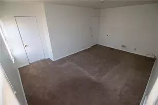 238 Fleet St, Braddock, PA 15104 - Photo 11