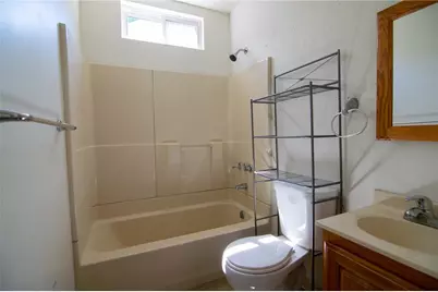 238 Fleet St, Braddock, PA 15104 - Photo 7