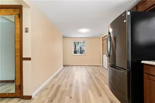 707 Clark Ave, Jeannette, PA 15644 - Photo 11