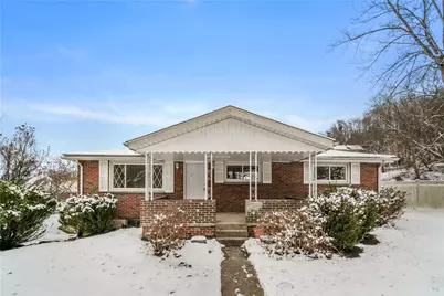 707 Clark Ave, Jeannette, PA 15644 - Photo 1