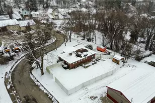 707 Clark Ave, Jeannette, PA 15644 - Photo 33