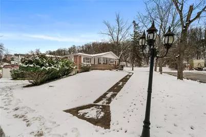 707 Clark Ave, Jeannette, PA 15644 - Photo 3