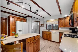 107 Bertram Ave, Bentleyville, PA 15314 - Photo 9