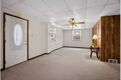 2028 Texdale St, Beechview, PA 15216 - Photo 9