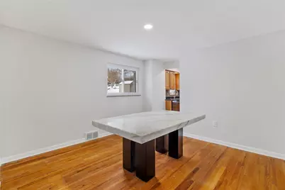 5704 Willow Terrace Dr, Bethel Park, PA 15102 - Photo 15