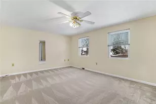 5704 Willow Terrace Dr, Bethel Park, PA 15102 - Photo 27