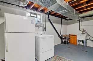 5704 Willow Terrace Dr, Bethel Park, PA 15102 - Photo 31