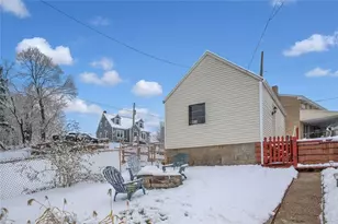 2353 E Beckert Ave, Pittsburgh, PA 15212 - Photo 25