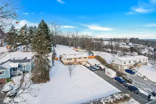 1281 Chapel Rd, Center Township, PA 15061 - Photo 27