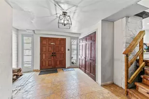 722 Connellsville Ave, Bullskin Township, PA 15425 - Photo 9