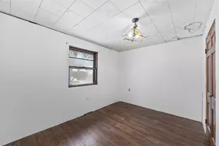 722 Connellsville Ave, Bullskin Township, PA 15425 - Photo 17