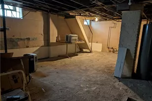 1305 Stem St, Pittsburgh, PA 15220 - Photo 13