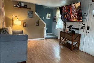 1157 Cloverfield Dr, Pittsburgh, PA 15227 - Photo 15