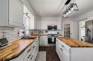 806 Spencer Grove Ln, Pittsburgh, PA 15116 - Photo 17