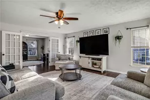 806 Spencer Grove Ln, Pittsburgh, PA 15116 - Photo 11