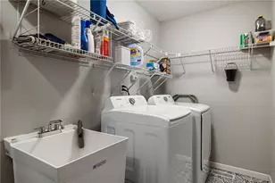 806 Spencer Grove Ln, Pittsburgh, PA 15116 - Photo 23