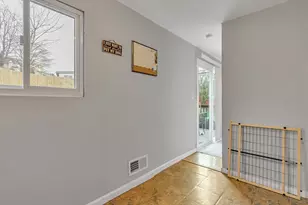 100 Palomino Dr, North Fayette, PA 15071 - Photo 11