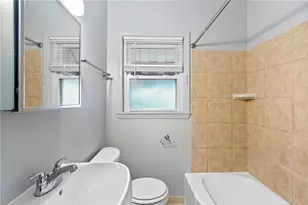 2401 Salisbury St, Pittsburgh, PA 15210 - Photo 15