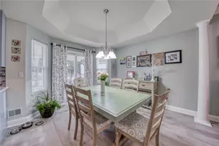 563 Newport, Pittsburgh, PA 15235 - Photo 9