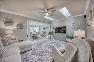 563 Newport, Pittsburgh, PA 15235 - Photo 5