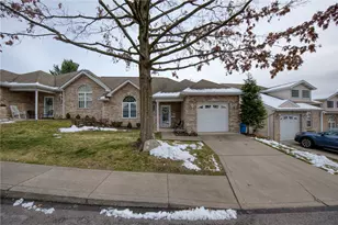 563 Newport, Pittsburgh, PA 15235 - Photo 1