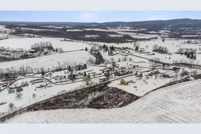 143 Berkeys Rd, Fairfeld Township, PA 15923 - Photo 7