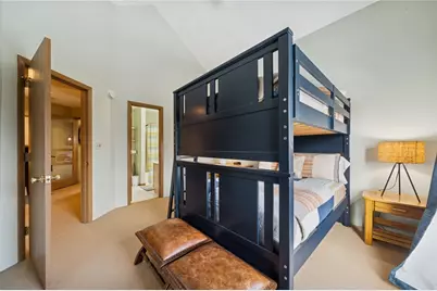 8011 Meadowridge Drive, Seven Springs, PA 15622 - Photo 37