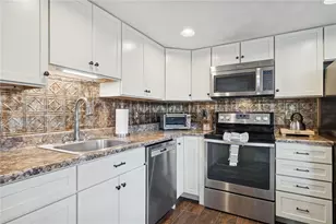 8011 Meadowridge Dr, Seven Springs, PA 15622 - Photo 15