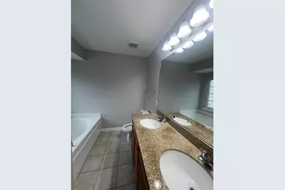 411 Fairgate Dr, Pine Township, PA 15090 - Photo 15