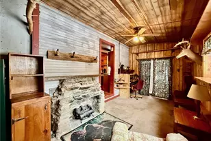 19 2nd St, West Bethlehem, PA 15345 - Photo 23