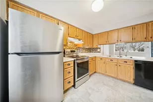 3242 Ward St, Pittsburgh, PA 15213 - Photo 5