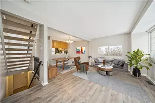 3242 Ward St, Pittsburgh, PA 15213 - Photo 9