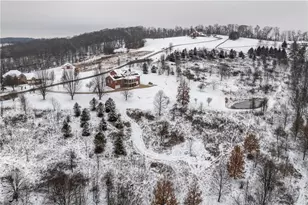 515 Grandview Dr, South Franklin, PA 15301 - Photo 3