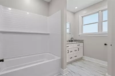 515 Grandview Dr, South Franklin, PA 15301 - Photo 37